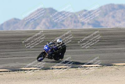 media/Jan-15-2026-Racers Edge (Thu) [[dfebeb70ab]]/3-B Group/Session 2 (Bowl Exit)/